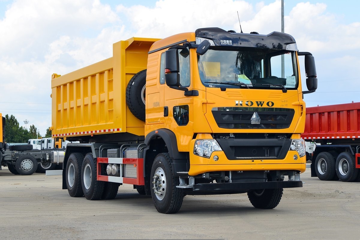 SINOTRUK HOWO TX 400HP 6X4 6.3m Dump Truck for Sale in Malawi